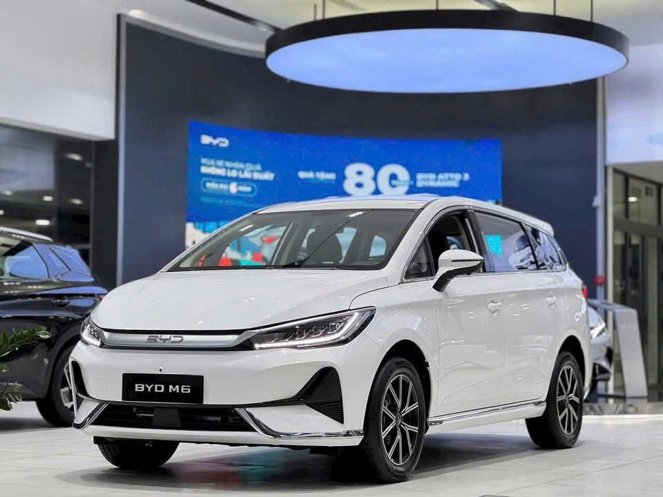 Chuyển đổi xe taxi xăng sang xe điện tại Gia Lai – Hướng đến mục tiêu xanh 2030 23 Chuyển đổi xe taxi xăng sang xe điện tại Gia Lai – Hướng đến mục tiêu xanh 2030 z7363047911927 0ed107a826f1ba83764b0fb72b8c0a2b Chuyển đổi xe taxi xăng sang xe điện tại Gia Lai – Hướng đến mục tiêu xanh 2030